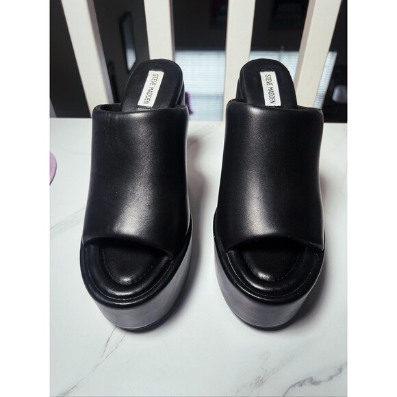 Steve Madden Shoes - Steve Madden Womens Jungle Embossed Faux Leather Platform Sandals Size 10